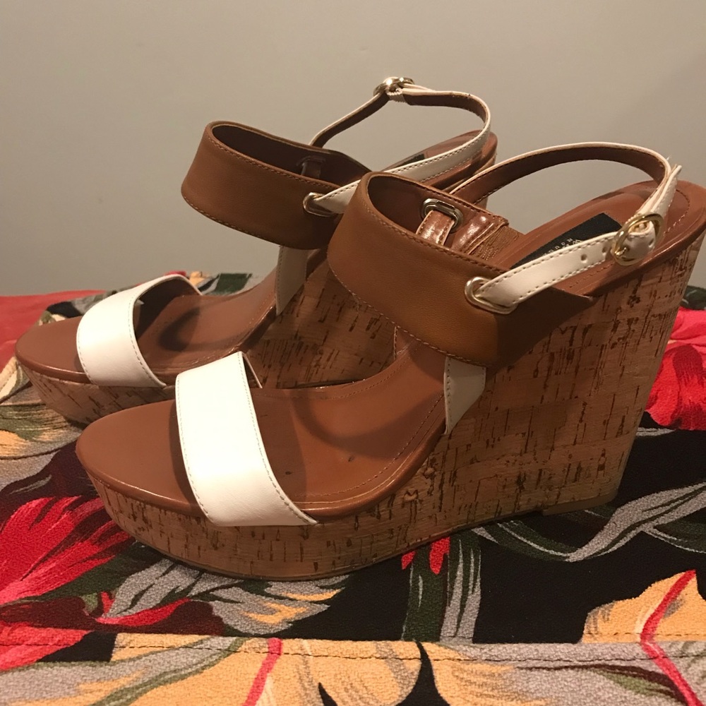 White House wedges